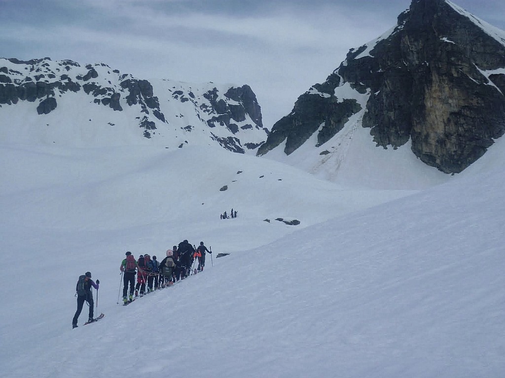 #3 col en vue : Ciel couvert mais ambiance au beau fixe !!!
(Photo Mathieu) col en vue : Ciel couvert mais ambiance au beau fixe !!!
(Photo Mathieu)