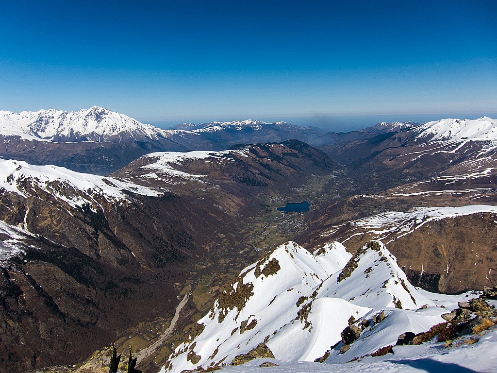 #7 Vallée de Loudenvielle : vue du sommet du pic des Pichadères Vallée de Loudenvielle : vue du sommet du pic des Pichadères