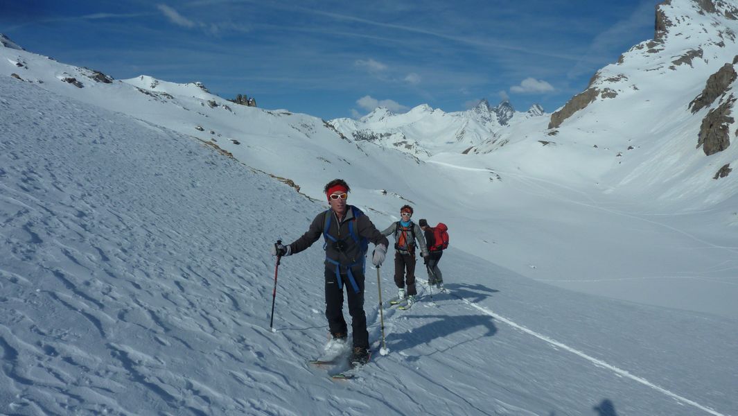 Les cadors : devant les Aiguilles d'Arves