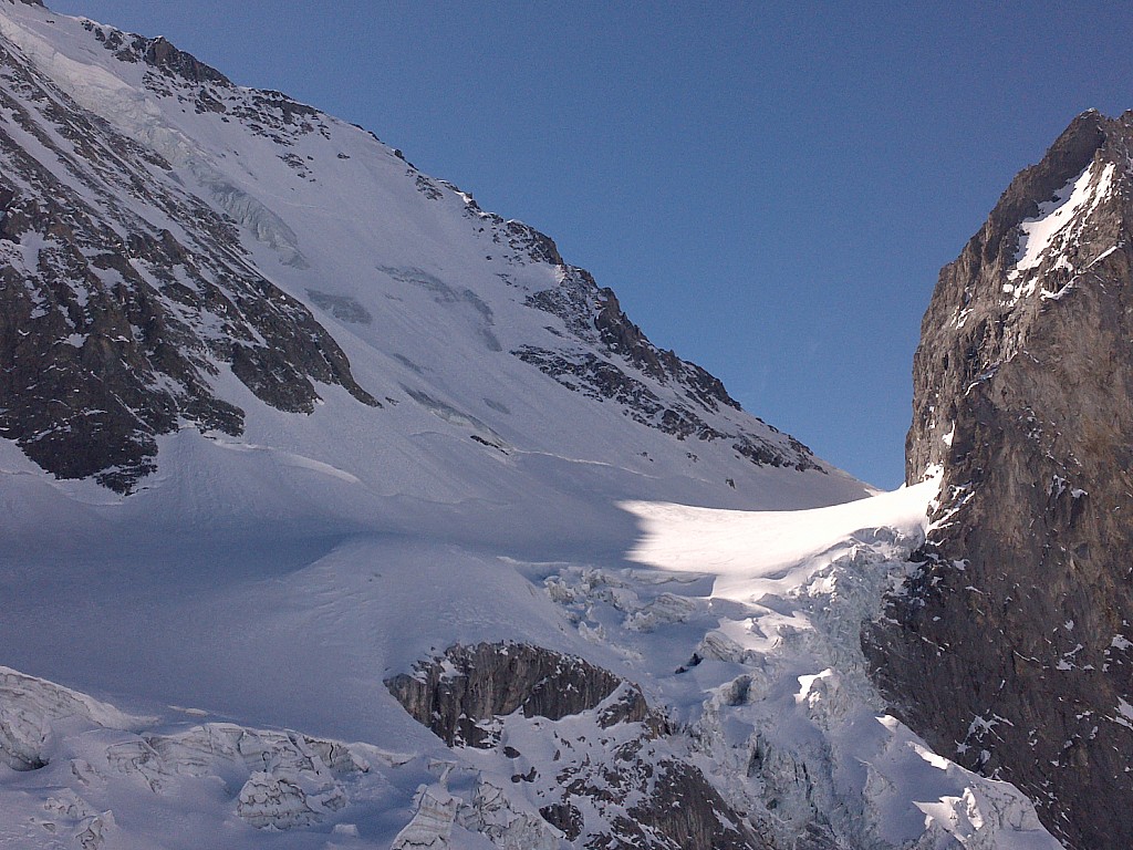 vue sur la col coté nord : une bien jolie face