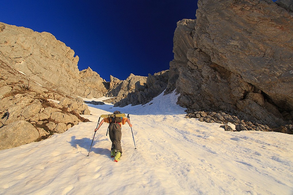 #5 Pas de l Pas de l'Oeille, couloir gauch : On s'arrête là. La suite est vraiment expo par cette neige béton...