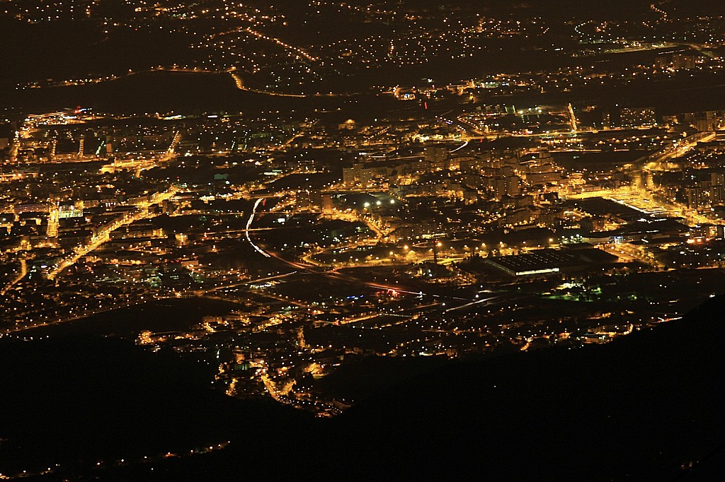 Grenoble c'est beau... : mais seulement la nuit ;)