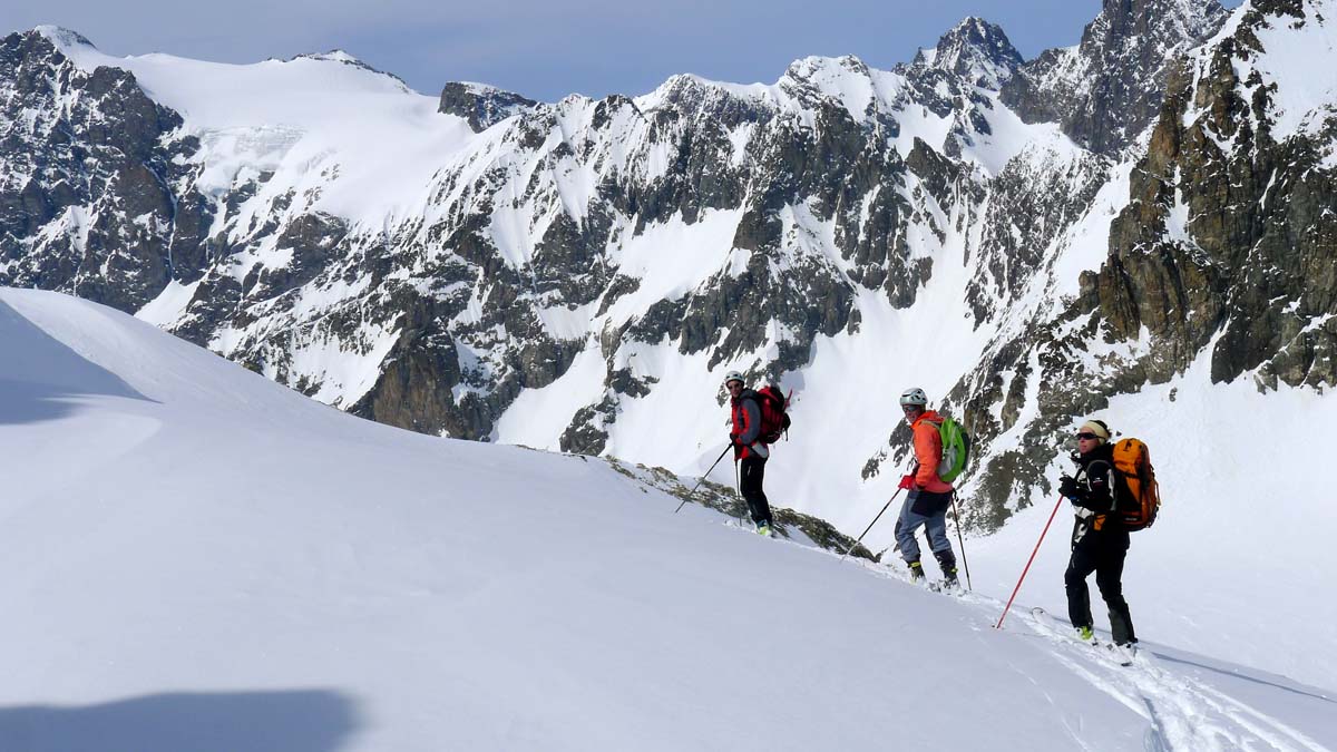 Vers le col de Says : Les Rouies à gauche