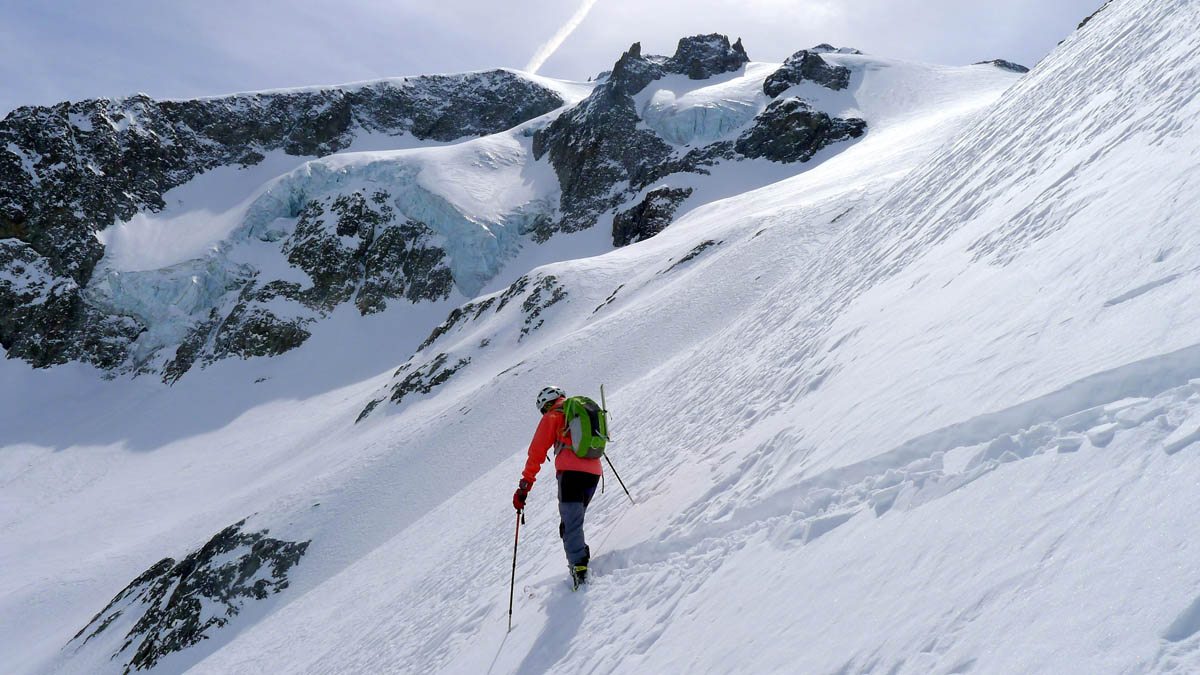 Sur le glacier de Says : Belle poudre croutasse.