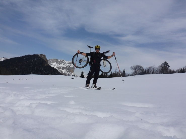 Velo-Ski-Velo : Fin de la montée (la je suis contant) on dépaute et ca dépaute!