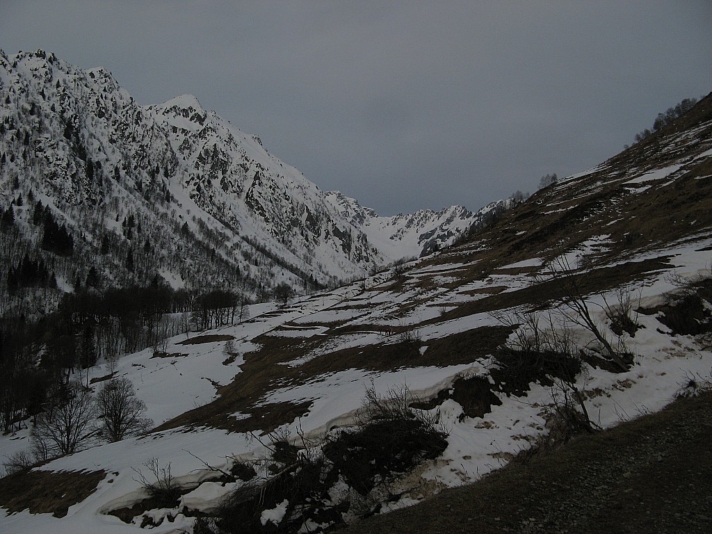 Proche de Tepey! : Enfin la neige!
Passage vers 1400m