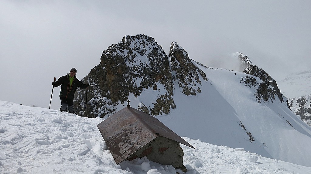 #9 En arrivant au Matto : Le livre est protégé de la lombarde En arrivant au Matto : Le livre est protégé de la lombarde