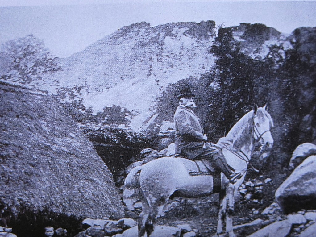 #14 Le Roi : Dans sa réserve de chasse de Valdiéri Le Roi : Dans sa réserve de chasse de Valdiéri