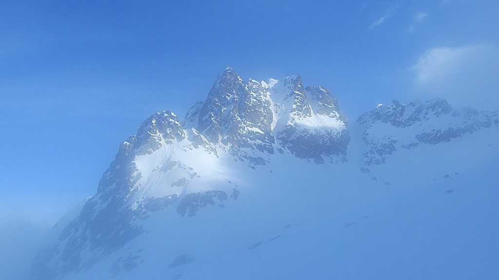 #31 J6 En montant au pas de Brocan : Cima di Nasta et son couloir Sud J6 En montant au pas de Brocan : Cima di Nasta et son couloir Sud