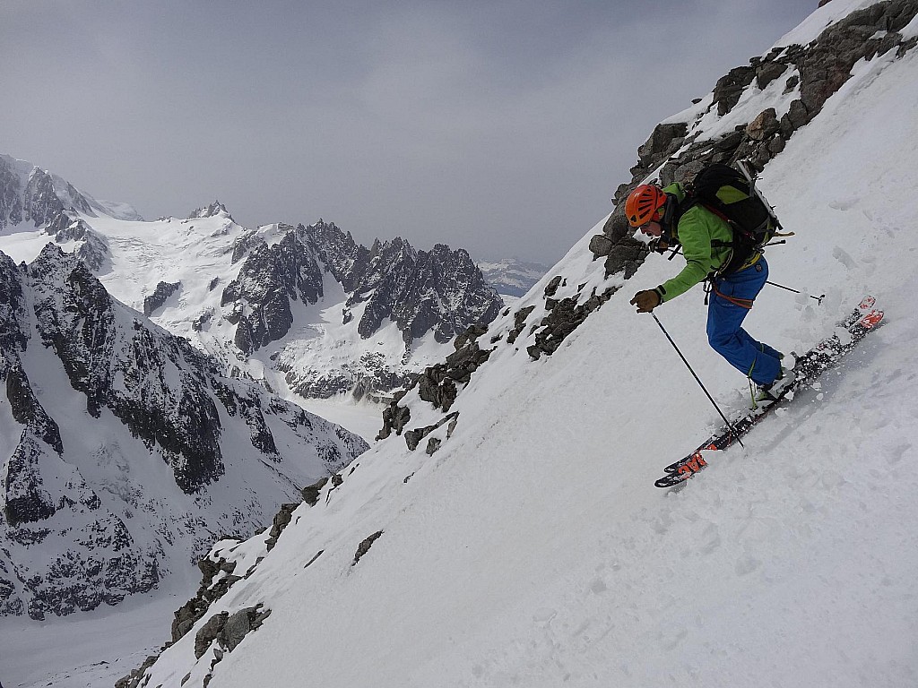 #8 Aiguille de Talèfre : Si volonté de partenariat Zag, ne pas hésiter à nous contacter ^^ Aiguille de Talèfre : Si volonté de partenariat Zag, ne pas hésiter à nous contacter ^^