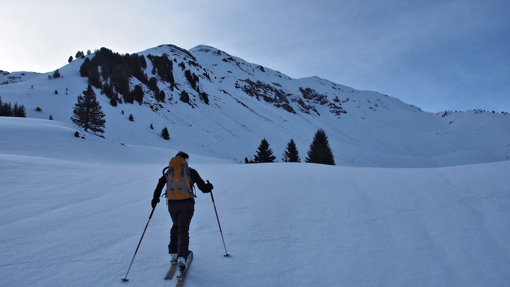 #26 Altitude 1813 m : Objectif en vue. Altitude 1813 m : Objectif en vue.