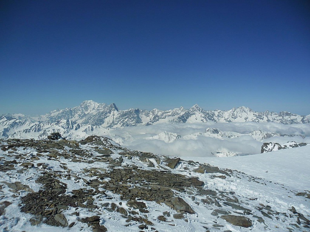 Mont Vélan : Massif du Mont-blanc, depuis le sommet