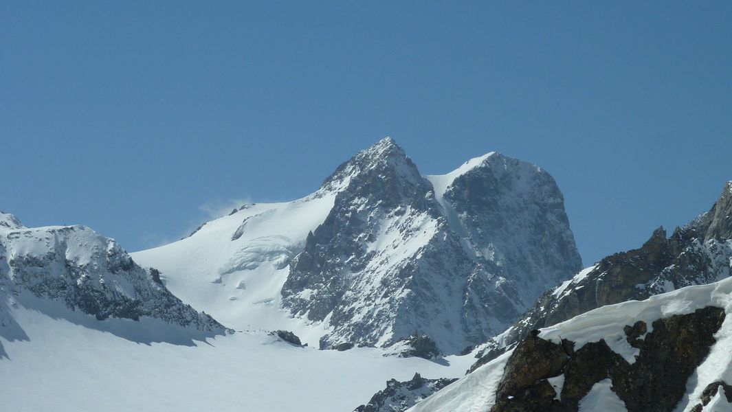 Pelvoux : belle vue du col