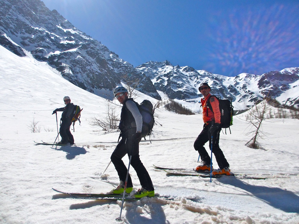 Le groupe : Fin prêt pour une bière… mais il y a 3km de skating avant !!!