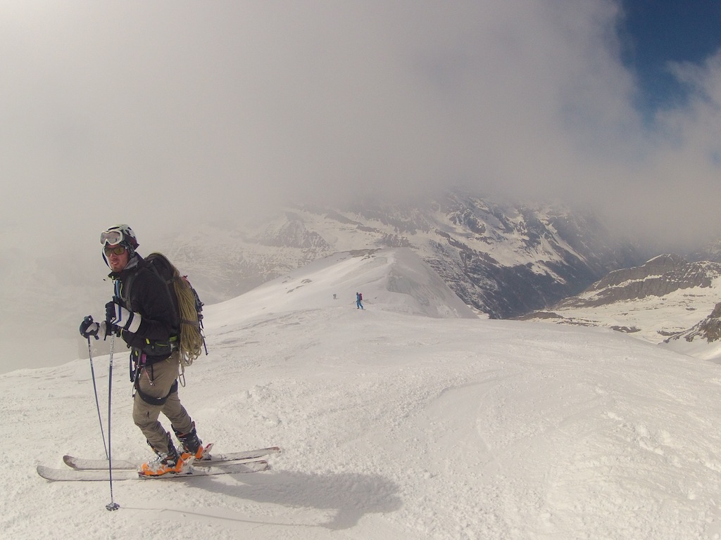 Gran Paradiso : Début de la descente avec l'arrivée des nuages