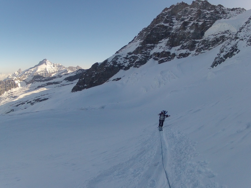 #11 Gran Paradiso : La motivation ne peut-être que présente avec ce paysage Gran Paradiso : La motivation ne peut-être que présente avec ce paysage