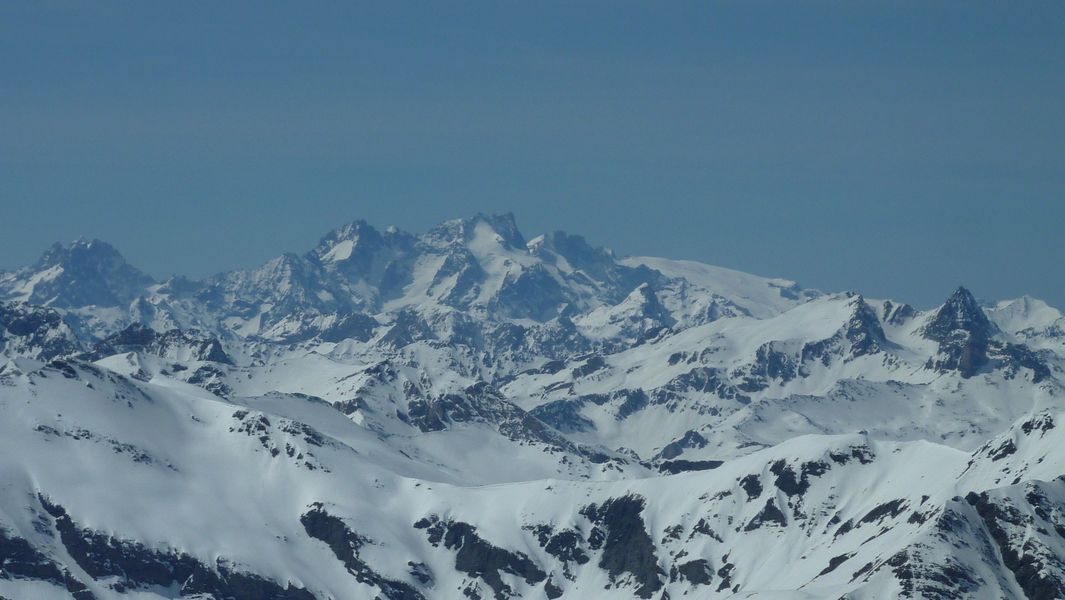 Ecrins : La Meije est toujours là