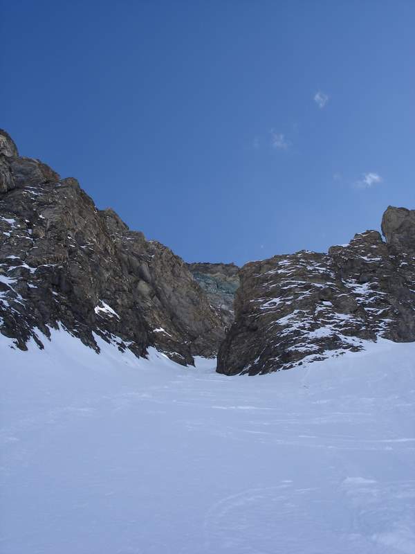 #6 Le bas du couloir : La sortie du couloir un peu étroite... Le bas du couloir : La sortie du couloir un peu étroite...