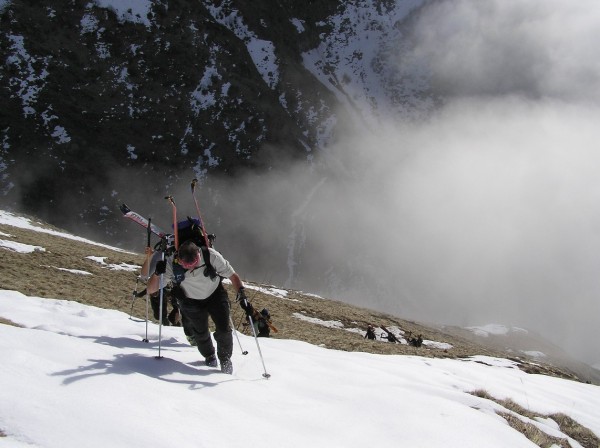 #1 Chamois à 2 pattes : C Chamois à 2 pattes : C'est quoi ça?? Jip m'avait pourtant promis qu'on ne porterait pas aujourd'hui...