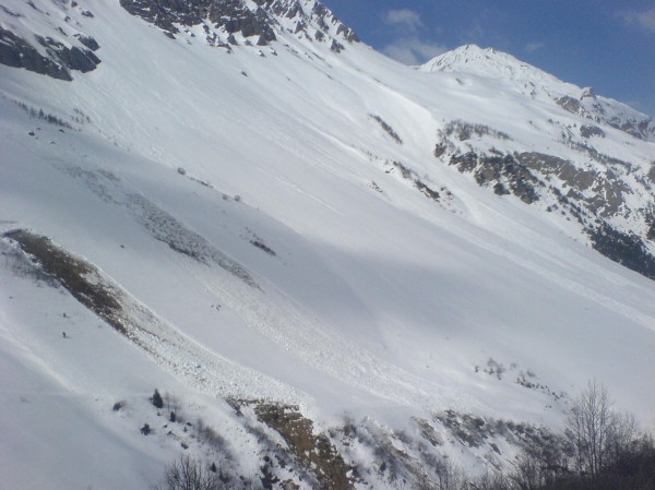 #17 coulée du bas : côté Petit MT Blc coulée du bas : côté Petit MT Blc