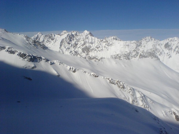 #12 Roc Blanchon au dessus : la suite en dessous pr Col Vallonnet Roc Blanchon au dessus : la suite en dessous pr Col Vallonnet