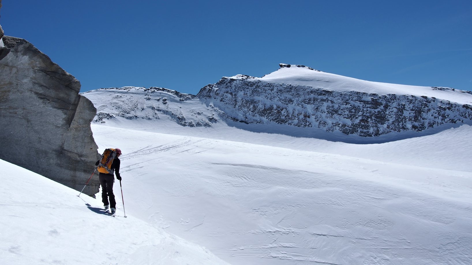 Col du Grand Méan : Plus proche, la pointe Francesseti.