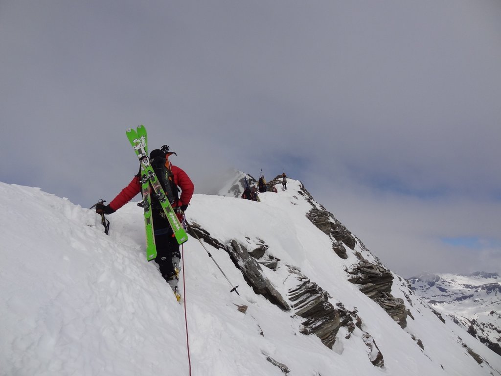#7 Selle de l Selle de l'Albaron : On prend pied sur l'arête