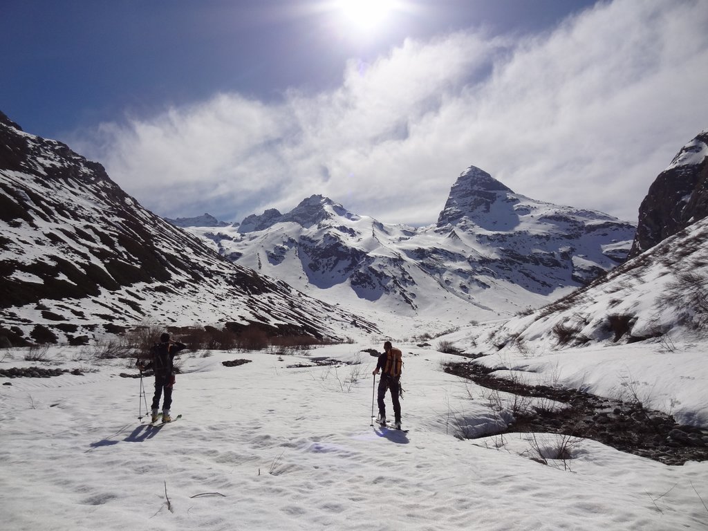 #1 Mont Seti : Après une heure de marche Mont Seti : Après une heure de marche