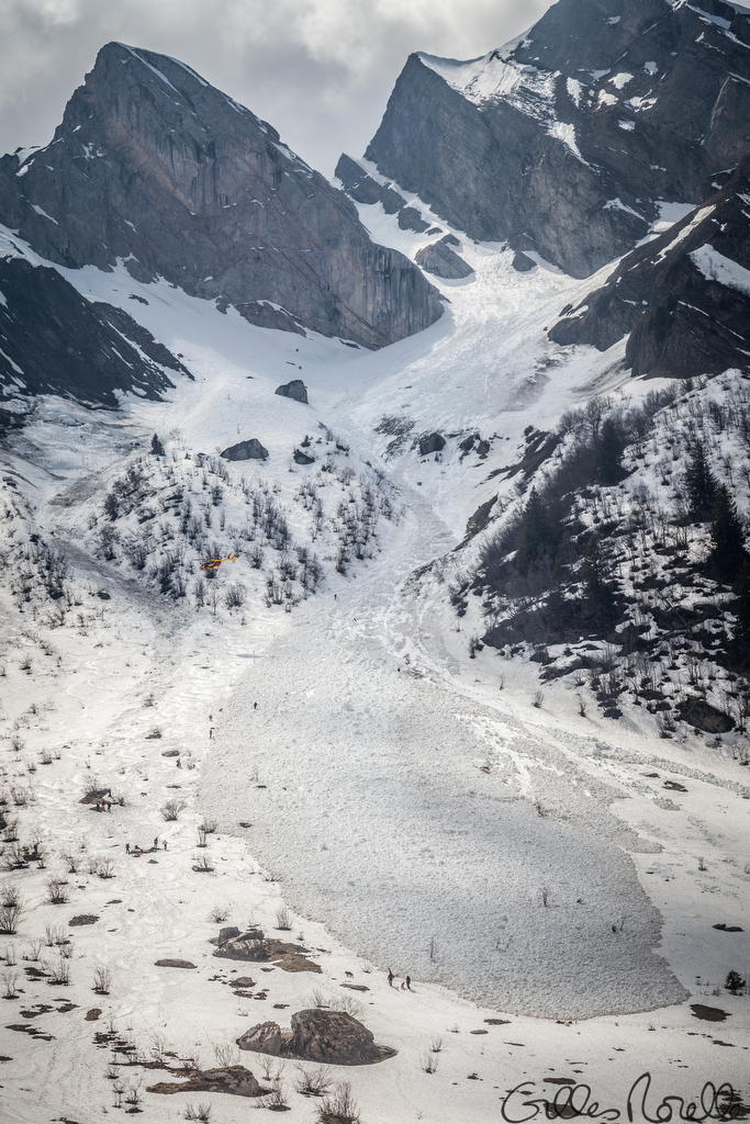 L'avalanche : Avec du recul c'est gros. Encore plus gros quand tu es dedans à chercher 50 cm par 50cm