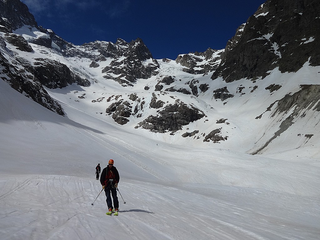 Tour Meije : Descente magnifique, variée, pas dure techniquement, pas de plats.... on ne peut que conseiller...