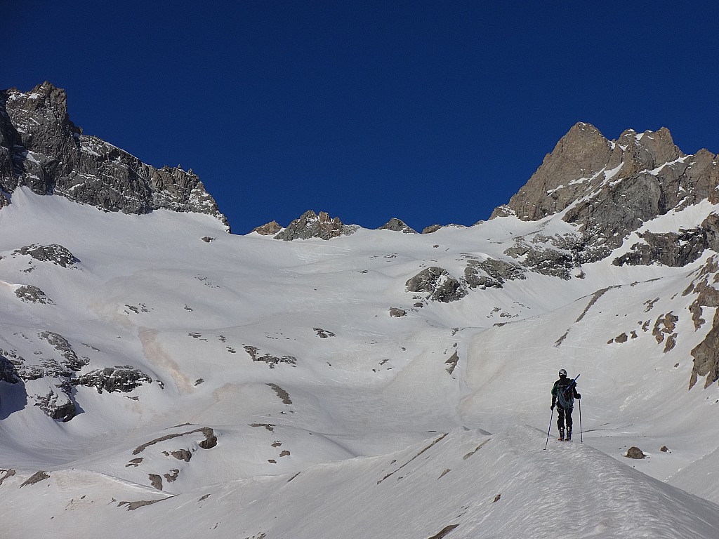 #1 Tour Meije : Vers le col passage superbe sur le fil de la moraine Tour Meije : Vers le col passage superbe sur le fil de la moraine