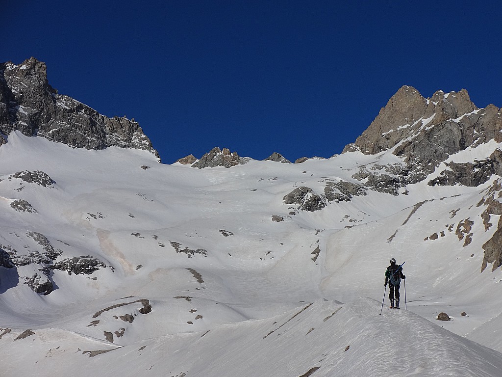 Tour Meije : Vers le col passage superbe sur le fil de la moraine