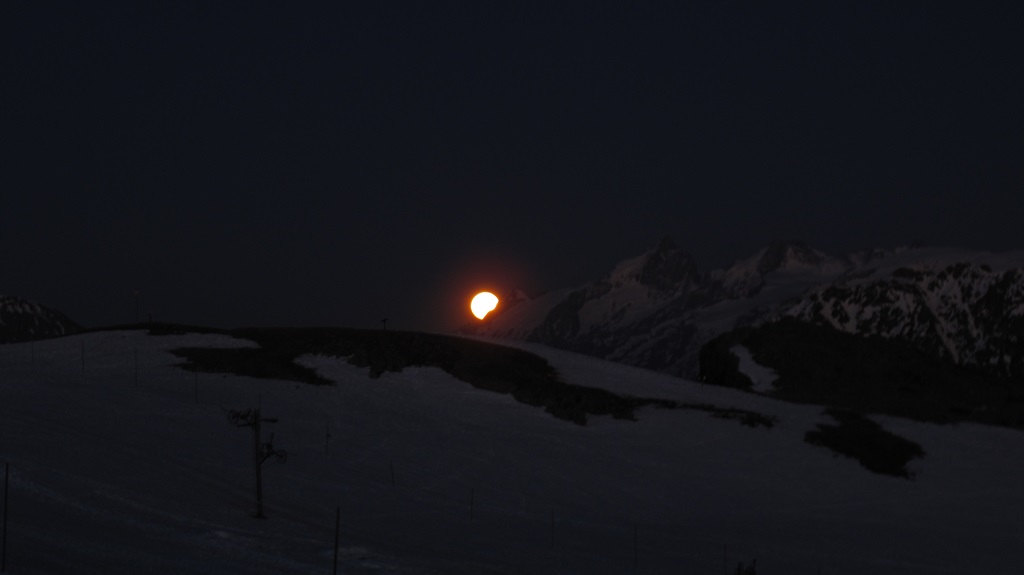 #12 Sorbier : Lever de Lune, pas pu faire de Bilboquet par manque de trépied:! Sorbier : Lever de Lune, pas pu faire de Bilboquet par manque de trépied:!