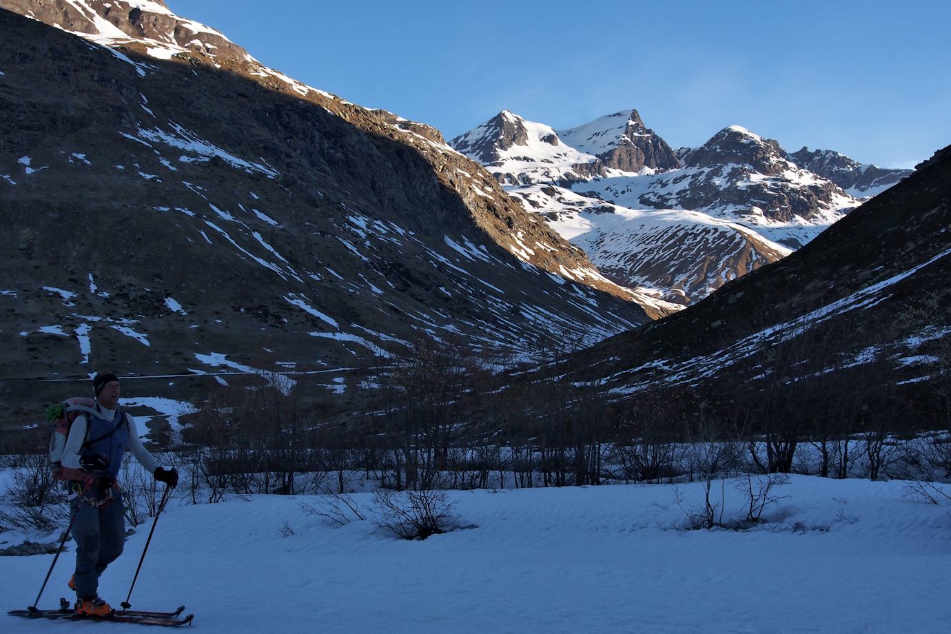 Ruisseau de la Reculaz : Après quelques km d'échauffement sur la route de l'Echo.