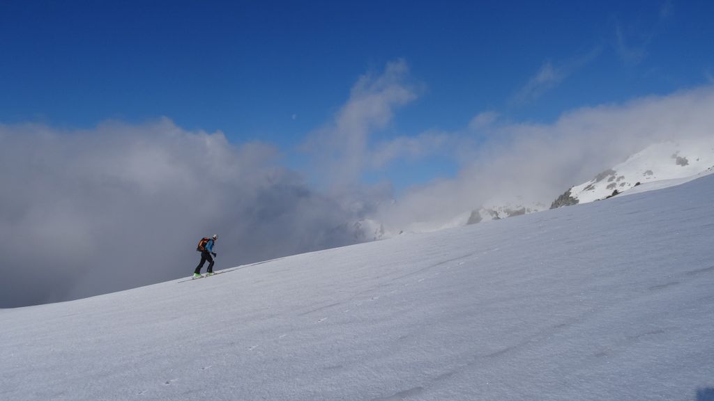 nuages : meuh non Cyrille c'est pas des nuages qui nous rattrapent...