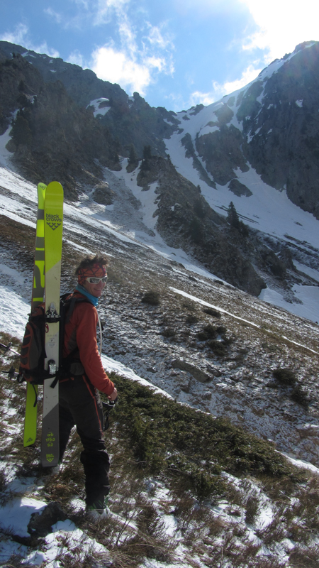 #13 Manu : Là, il y a peu de neige: Allons au plus rapide... Manu : Là, il y a peu de neige: Allons au plus rapide...