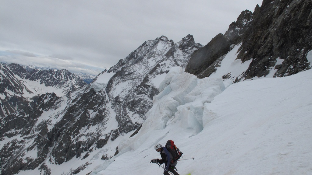 Glacier de l'homme : Un poil trop de séracs penchés à mon gout...