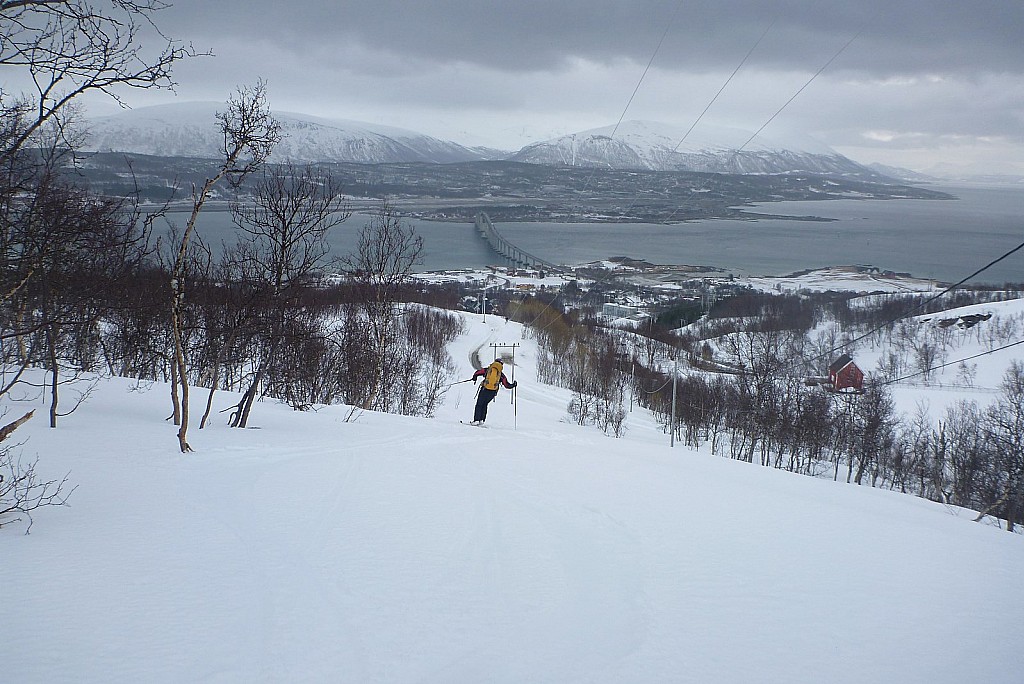 Neige un peu lourde mais : très agréable à skier