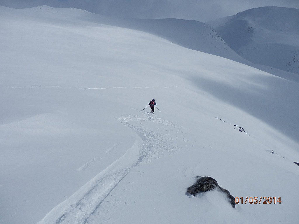 Pierre entame la descente en : neige 5 étoiles