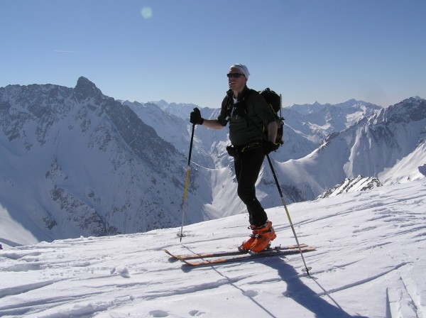 #2 Tchouf : Brêche des Marmes, col des Marmes et Pic de Valsenestre en arrière plan Tchouf : Brêche des Marmes, col des Marmes et Pic de Valsenestre en arrière plan