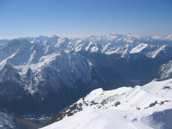 #2 Sur l Sur l'arête : Beau panorama d'ici, très alpin