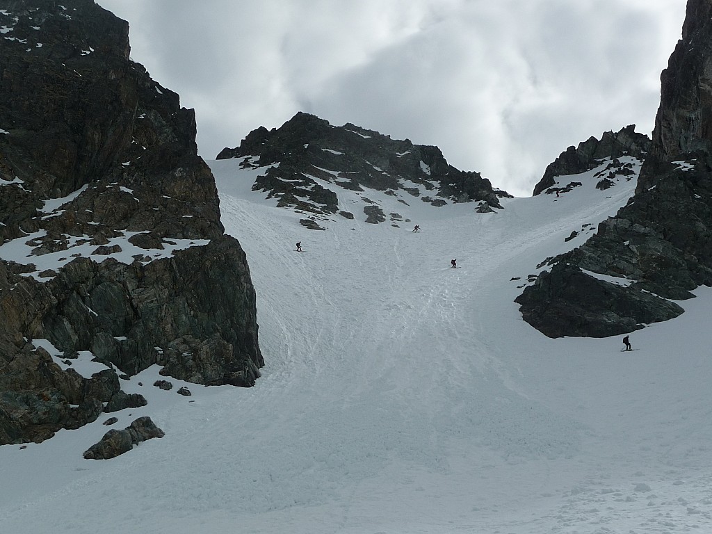 Brèche de l'argentière : Brèche de l'argentière, idem conditions sur neige dure.