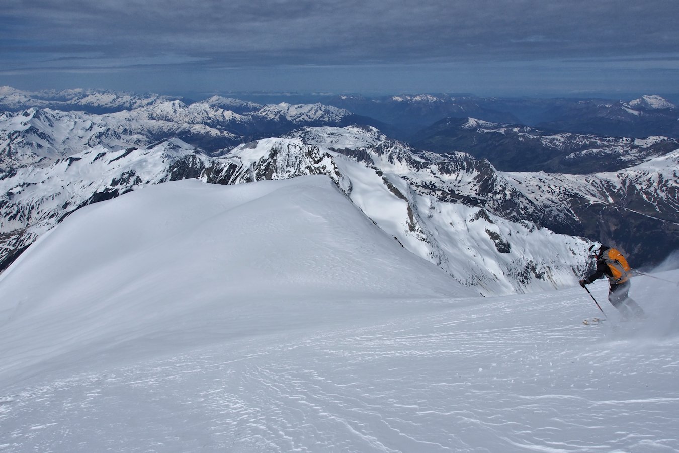 #4 10h50 : Les premiers virages d 10h50 : Les premiers virages d'une superbe descente.