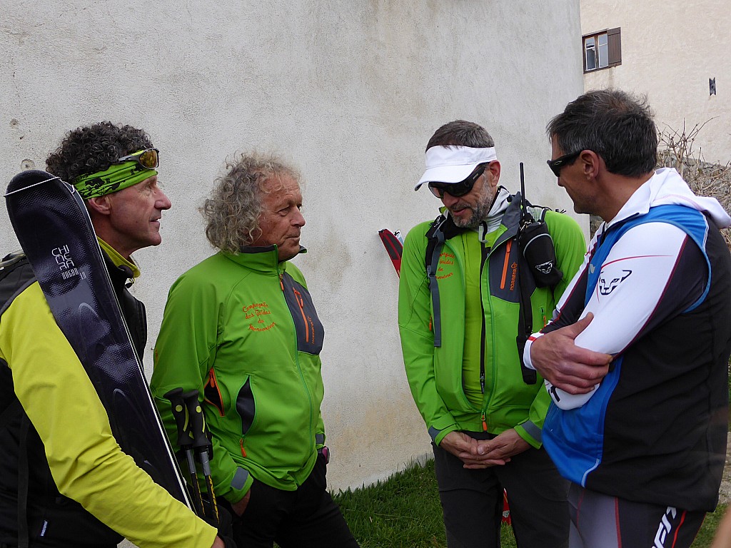 #2 Le vert est mis : Chez les guides... Le vert est mis : Chez les guides...