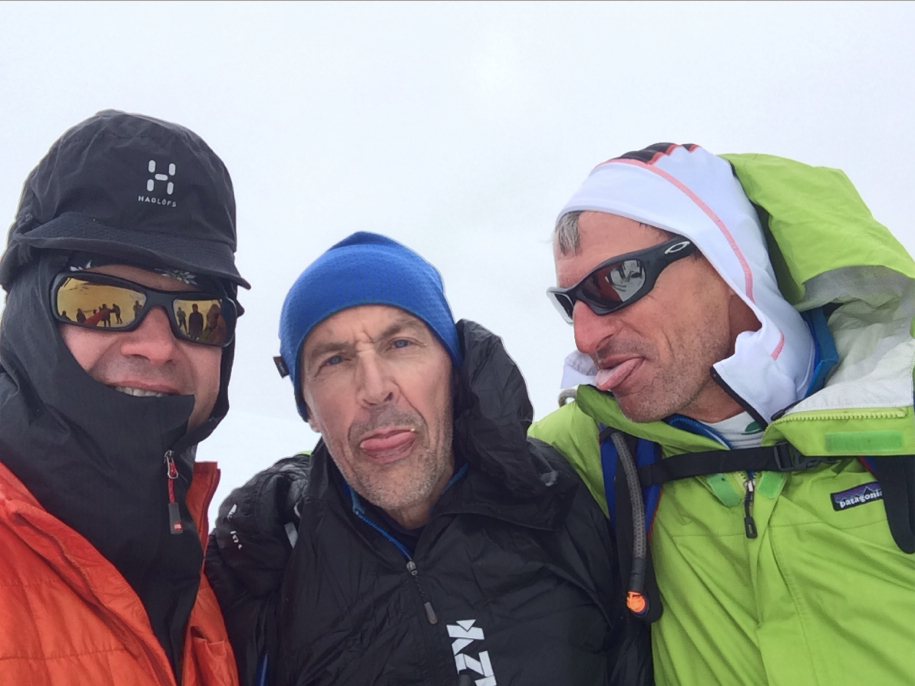 #20 Pascal : Pascal, directeur de course des éditions précédentes, légèrement entamé par la montée en vélo... Pascal : Pascal, directeur de course des éditions précédentes, légèrement entamé par la montée en vélo...