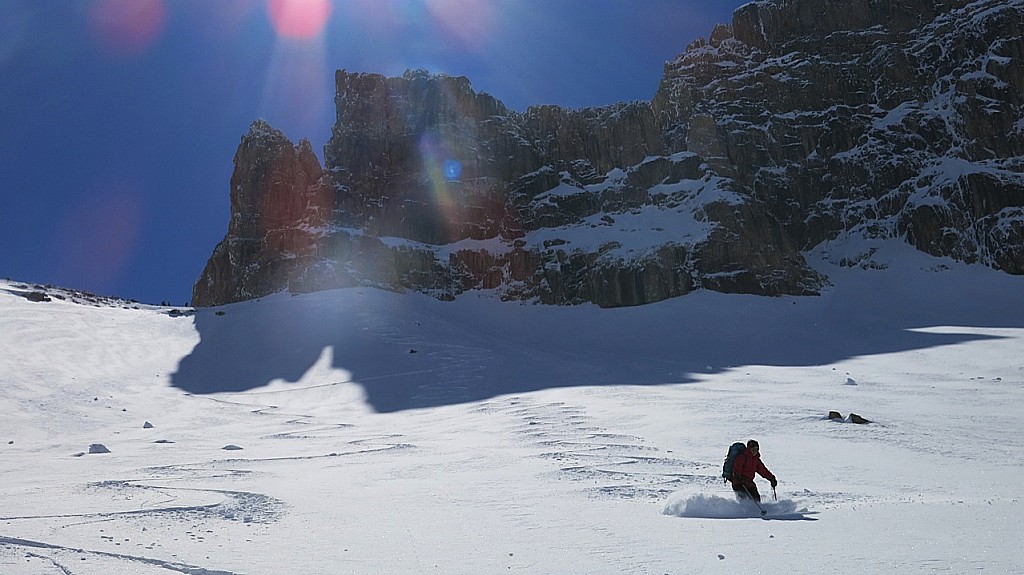 Brèche de Parozan, Ouest : La poudre de Mai est au rendez vous!