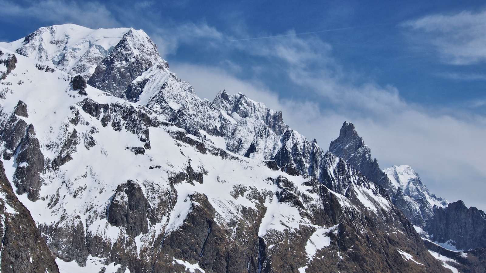 Superbe ! : Du Mont Blanc aux grande Jorasses.