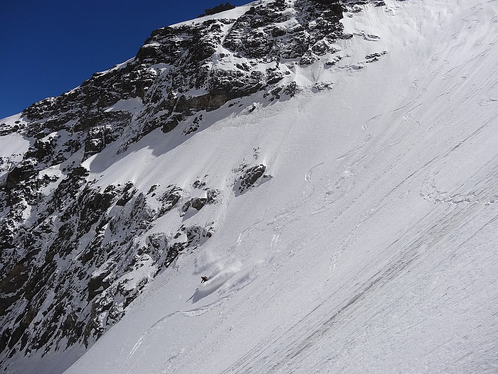 #7 Courbes : Poudreuse de mai. Courbes : Poudreuse de mai.
