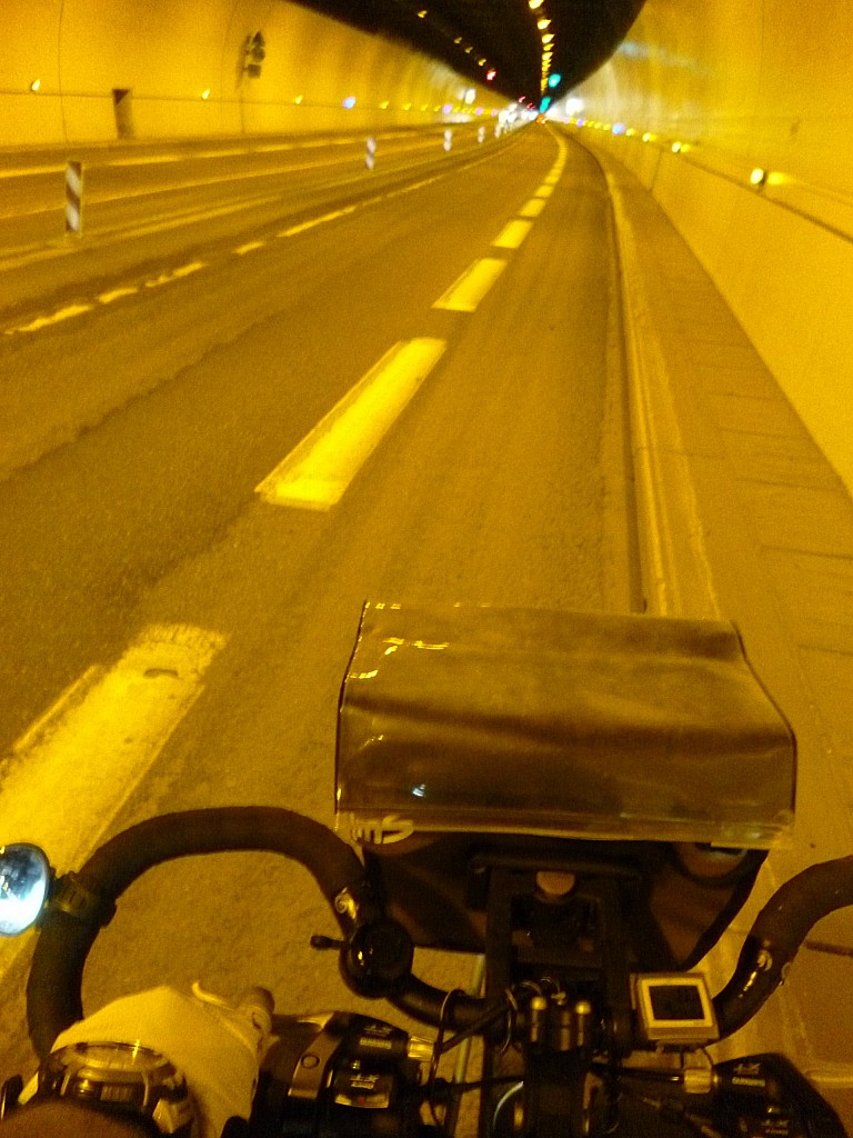 #3 Vacarme!!!! : Ouf on respire mais à plus de 80 dB, je ne sais pas si mes oreilles vont résister. Vacarme!!!! : Ouf on respire mais à plus de 80 dB, je ne sais pas si mes oreilles vont résister.