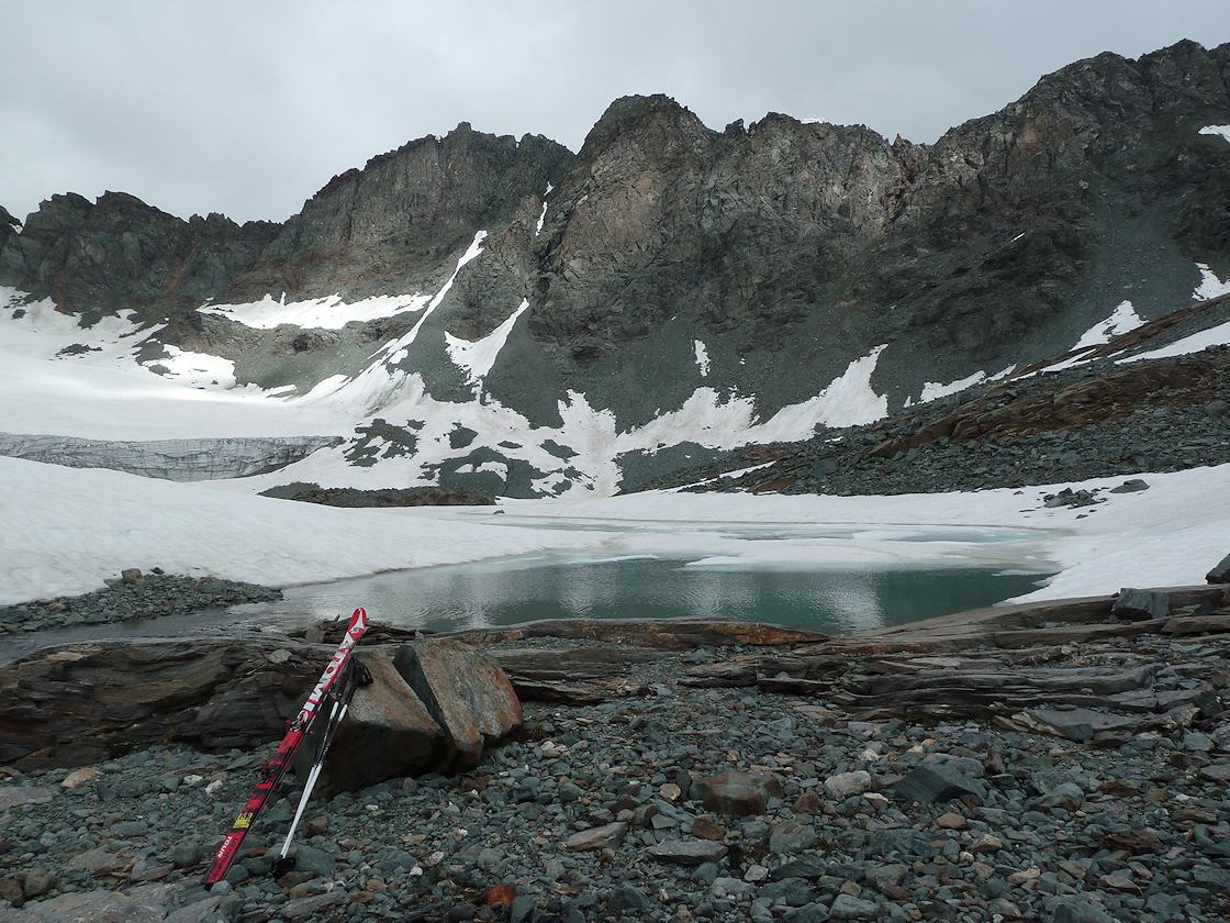 Lac du Glacier du Montet : vers le gué, côté Sud